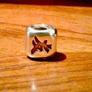 Pandora charms Happiness